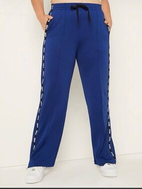 Victoria Secret Pink 💙 Track pants
